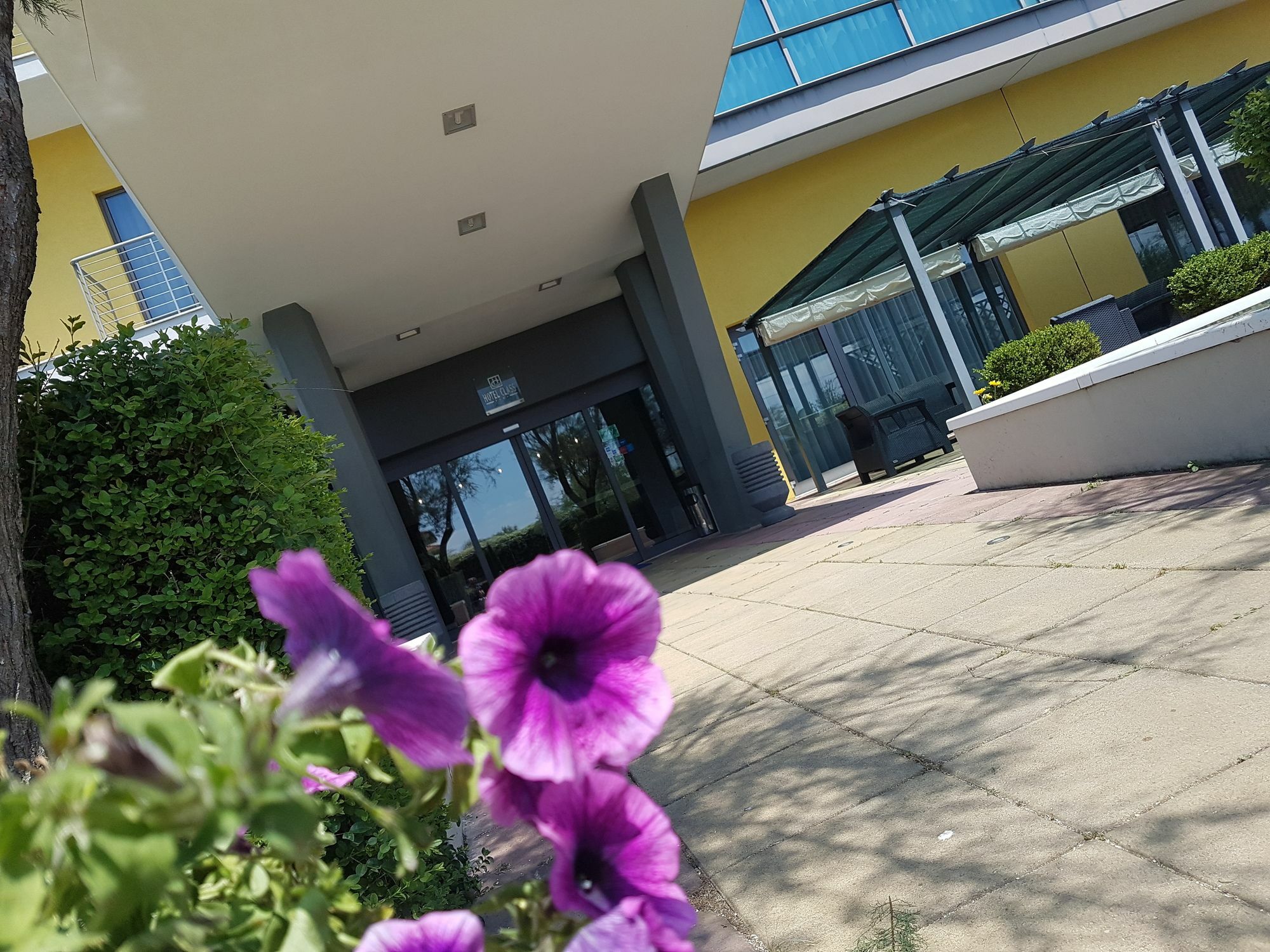 Best Western Hotel Class Lamezia Lamezia Terme Exterior photo